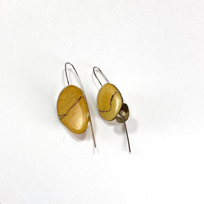 Flowing Dot Earrings Zea Mays